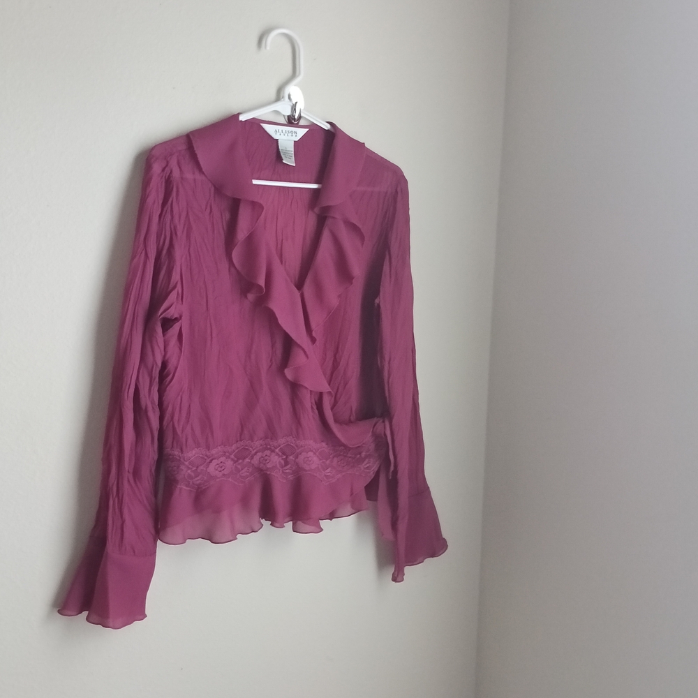 Allison Taylor Blouse Women L Pink Ruffle Whimsical Career Preppy Lace Elegant